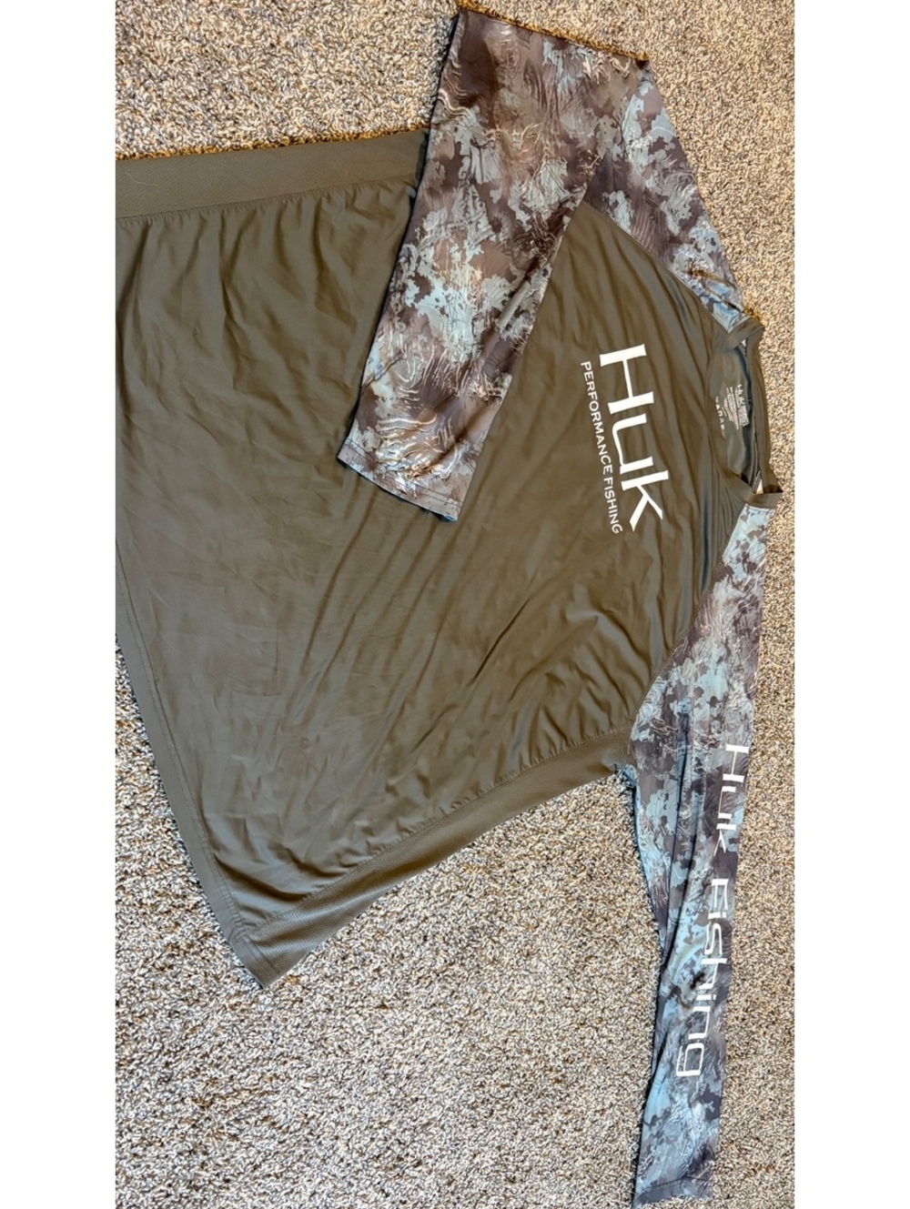 Huk Performance Fishing Shirt Mens XXXL 3XL Camo Long Sleeve Green Poly Blend